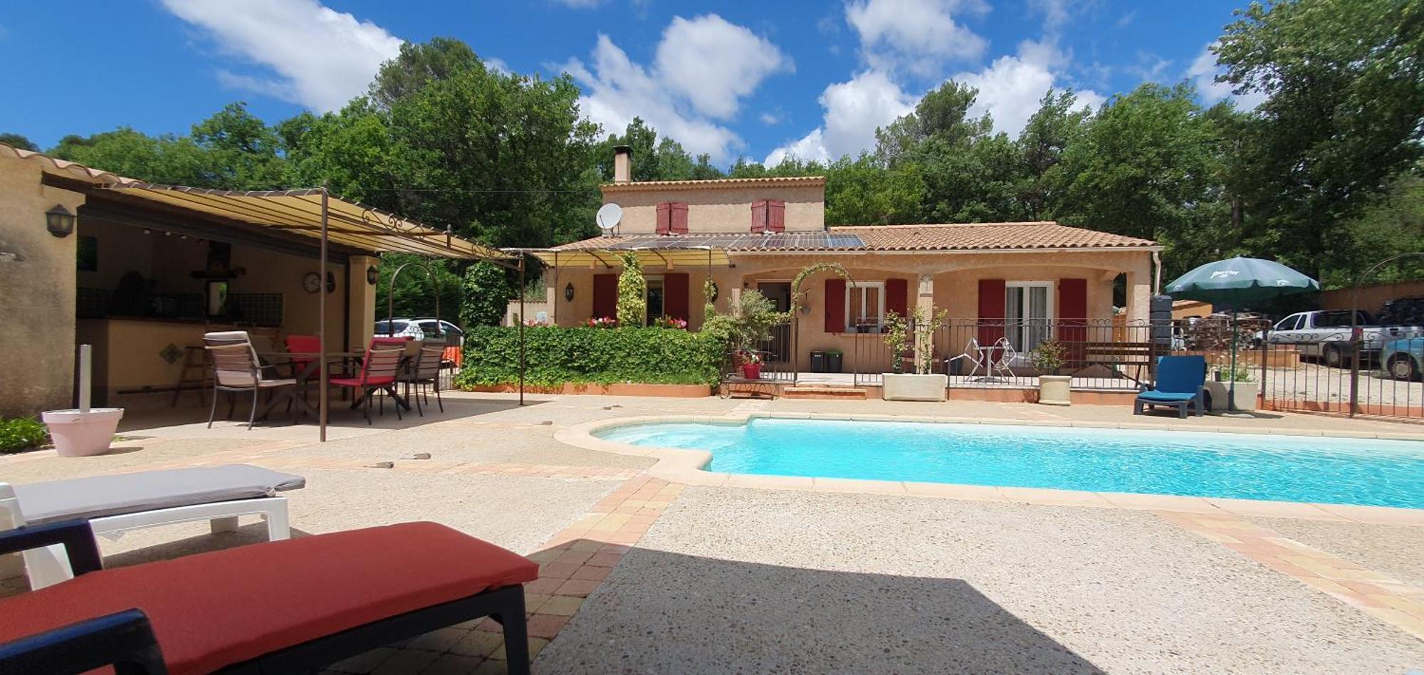 Maison Familiale Avec Piscine Et Boulodrome Dans Le Luberon Villa Caseneuve Exterior photo