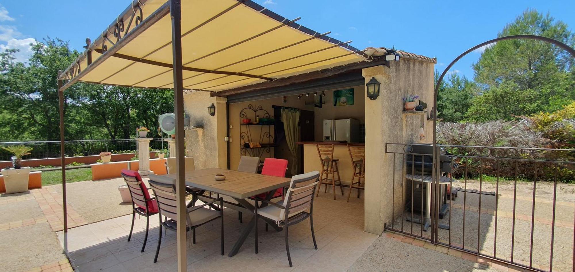 Maison Familiale Avec Piscine Et Boulodrome Dans Le Luberon Villa Caseneuve Exterior photo